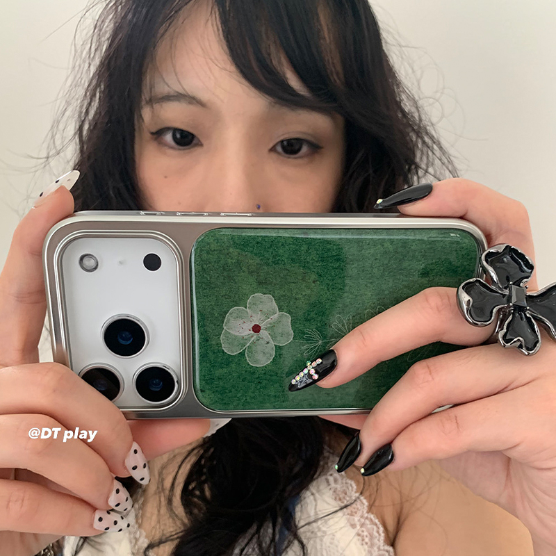 Ins Green Chamomile Small Flow - Phone Cases Green recension och pris